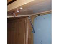 W4 Metal Cupboard Stay