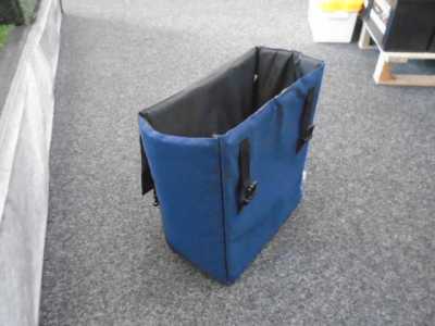 Large Padded Bag - Blue Diamond